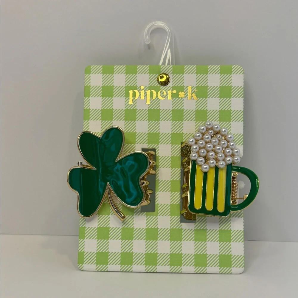 Piper Green Shamrock and Mug Hair Clips